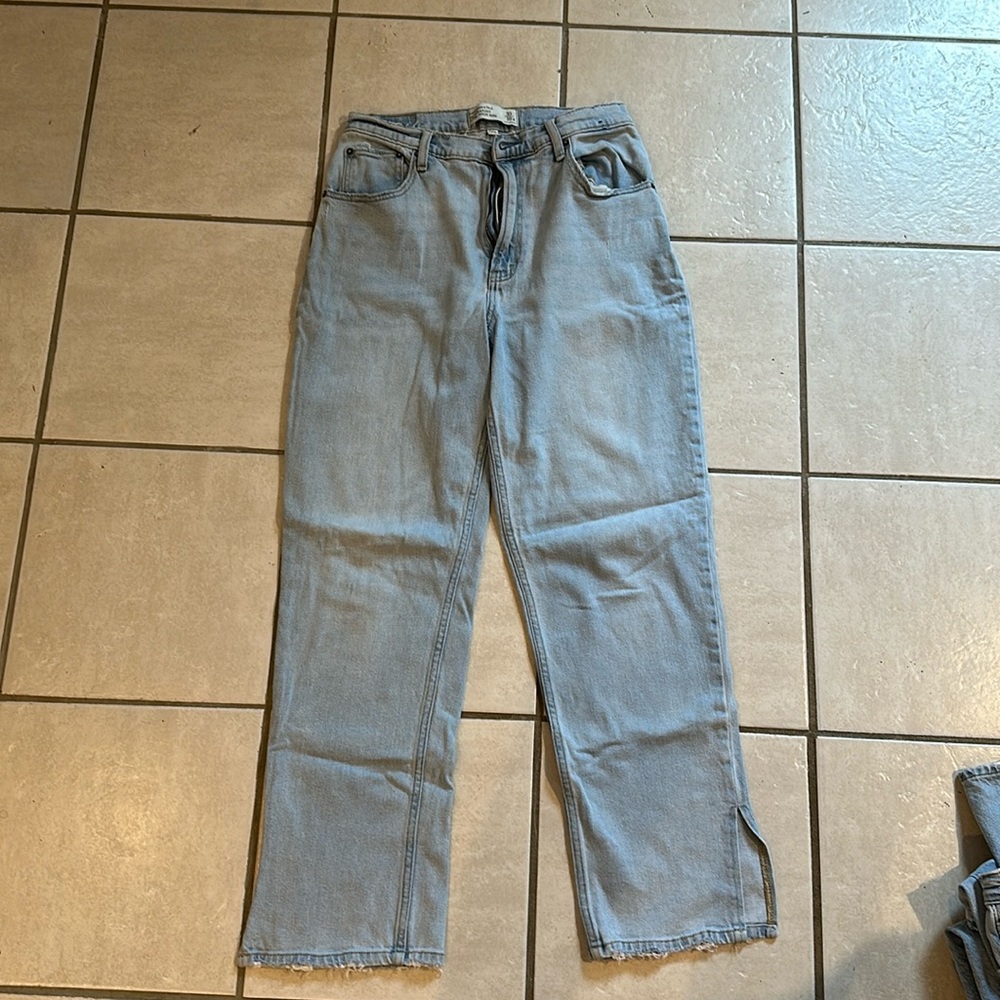 Abercrombie & Fitch Curve Love 90’s Straight Ultra High Rise Jeans